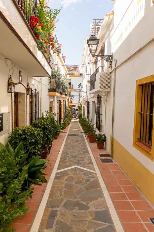 Вилла Idyllic Townhouse In Marbella Old Town Экстерьер фото