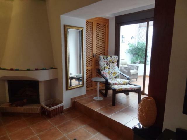 Вилла Idyllic Townhouse In Marbella Old Town Экстерьер фото